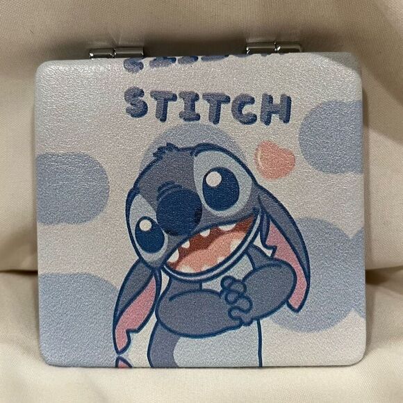 Disney Lilo & Stitch Stitch in Clouds Compact Mirror Pocket Makeup Mirror NEW - Picture 1 of 4